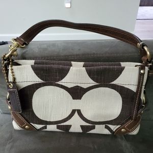 RARELY AVAIL.  Coach Poppy Crosshatch Handbag